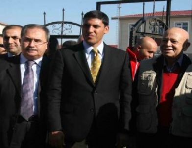 Abd'li Heyet, Suriyeli Mültecileri Ziyaret Etti