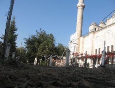 Başkan Demir: Fatih Camii Avlusu Türkiye'nin En Güzel Yeri Olacak