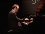 Dünyaca Ünlü Piyanist Şevki Karayel, Beyoğlu’nda Konser Verdi (özel)