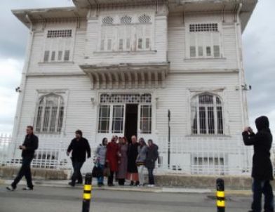 Öğretmen ve Öğrencilere Bursa Gezisi