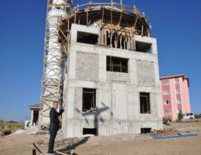 Balışeyh Belediyesi'nden Toki Evlerine Cami Desteği