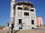 CAMİ İNŞAATI - Balışeyh Belediyesi'nden Toki Evlerine Cami Desteği