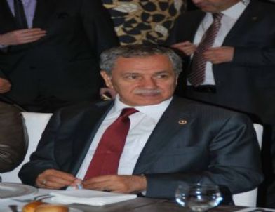 Başbakan Yardımcısı Bülent Arınç Marmaris'te