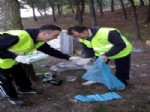 Milletvekili Yurttaş ve İlçe Başkanı Tuğrul, Çöp Topladı
