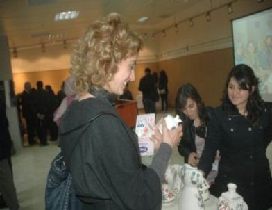 Kamerli Kadınlar Hünerlerini Sergiledi