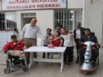 MURAT HAN - İzmir'de Anlamlı Yardım