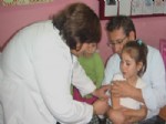 Alaşehir'de İlkokul 1. Sınıf Öğrencilerine Aşı Yapıldı