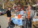 Anadolu Gençlik Derneği, 2 Bin Kişiye Aşure Dağıttı