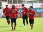TOLGA ZENGIN - Trabzonspor Gençlerbirliği Maçı Hazırlıklarına Başladı.