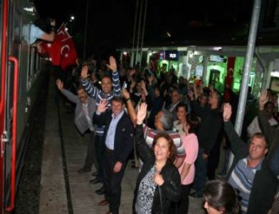 6 Bin Kişi Anıtkabir’e Gitmek İçin Yola Çıktı