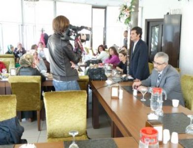 Veli ve Eğitimciler Kahvaltılı Toplantıda Buluştu