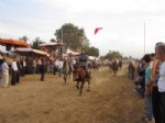 DEMIRCILI - 2012'nin Son Rahvan At Yarışlarına Yoğun Katılım Oldu