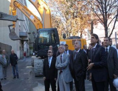 Sağlıkta Kentsel Dönüşüm Başladı