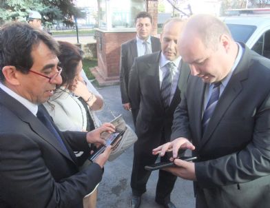 Trafikte Android Tablet Dönemi