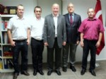 Fransız Temsilciler, İzmir Üniversitesi'ni Ziyaret Etti