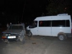 IŞIK İHLALİ - Kozan’da Trafik Kazası: 4 Yaralı