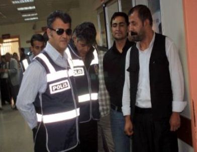 Mersin’de Kck Operasyonunda Göz Altına Alınan 24 Kişi Adliyeye Sevk Edildi