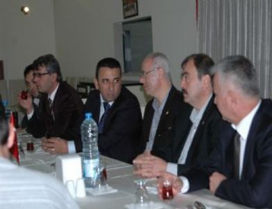 Yatırımcılar Bosb Hakkında Bilgilendirildi