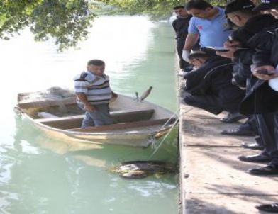 Adana'da Nehirde Ceset Bulundu