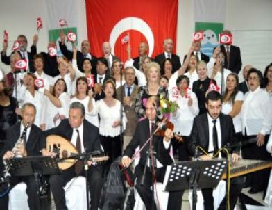 Başkan Kocaoğlu ve Demirağ, Tsm Korosu’na Katıldı