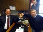 ALİ GÜLTEKİN KILINÇ - Tanju Çolak’tan Ak Parti’li Kılınç’a Ziyaret