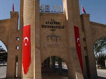 Atatürk Üniversitesi'nde 'Girişimcilik' Konfreransı