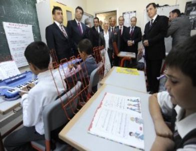 Çanakkale’de 2 Okulun Açılışı Yapıldı