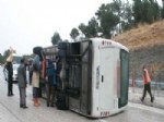 HASAN HÜSEYİN CEYLAN - Karaman’da Servis Midibüsü Devrildi: 18 Yaralı