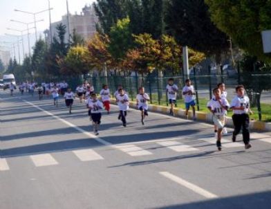 Adıyaman’da 1 Aralık Koşusu Yapıldı