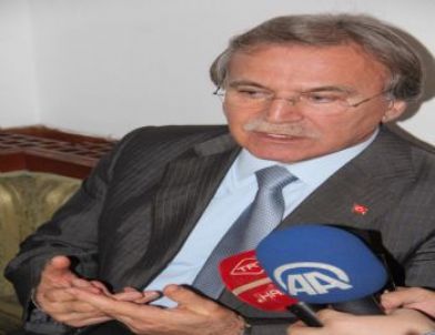 Mehmet Ali Şahin’den Başbakan’a ‘muhteşem’ Destek