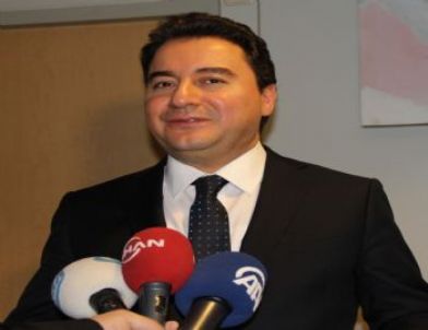 Babacan, Hollandalı Bakanlarla Bir Araya Geldi