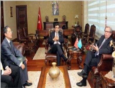 Meksika Büyükelçisi Garcıa Amaral’dan Güzeloğlu’na Ziyaret