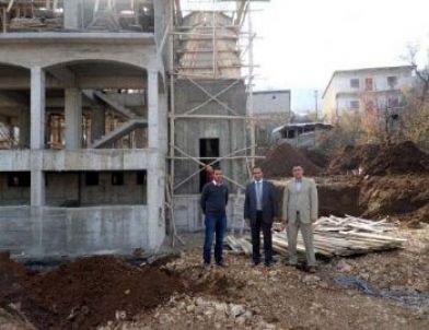 Mutki’de Toki Tarafından Yaptırılan Cami İnşaatı Devam Ediyor