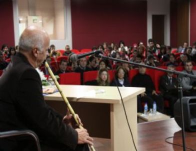 NEÜ’de “islam’da Hat Estetiği” Konulu Konferans