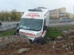 HABUR SıNıR KAPıSı - Silopi’de 112 Ambulansı Kaza Yaptı