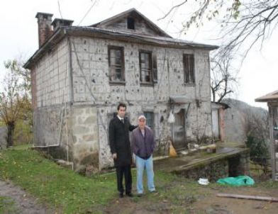 Taş Ocaklarında Yapılan Patlama Sonucunda  Zarar Gören Evler Onarılacak