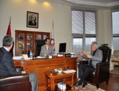 Ak Parti Kütahya İl Kamil Saraçoğlu: