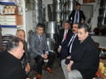 HALIL ETYEMEZ - Bakan Yardımcısı Halil Etyemez Çarşı Ziyareti Yaptı