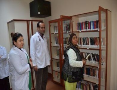 Devlet Hastanesine Kütüphane Kuruldu
