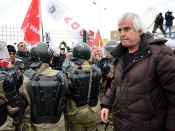 İşte kare kare Silivri önünde yaşananlar...