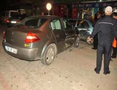 Ortaca'da Zincirleme Trafik Kazası; 1 Yaralı