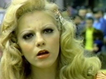 Yeşilçam yıldızı trafik kazası kurbanı!