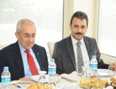 Ak Parti Genel Başkan Yardımcısı Erdem’den Çorum’a Ziyaret