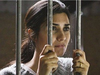 Tuba Büyüküstün Hapishaneleri Gezdi!