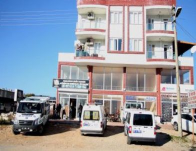 Bunalıma Giren Yaşlı Kadın İntihar Etti