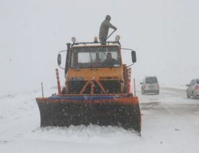 İğdır'da Kar ve Tipi