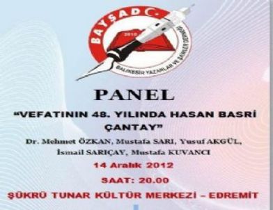 Edremit’te Boş Salonda Hasan Basri Çantay Paneli