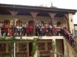 MURAT KARAYILAN - Gkv Öğrencileri Kültür Gezileriyle Tarihsel Yolculukta