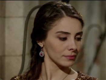 Torunu gerçek Mahidevran Sultan'ı anlattı