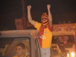 Cizrede Galatasaray Taraftarları Sokakları Panayır Alanına Çevirdi